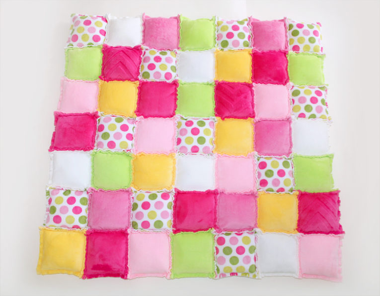 Patchworkdecke nähen: Rag Puff Quilt Nähanleitung - fertig!