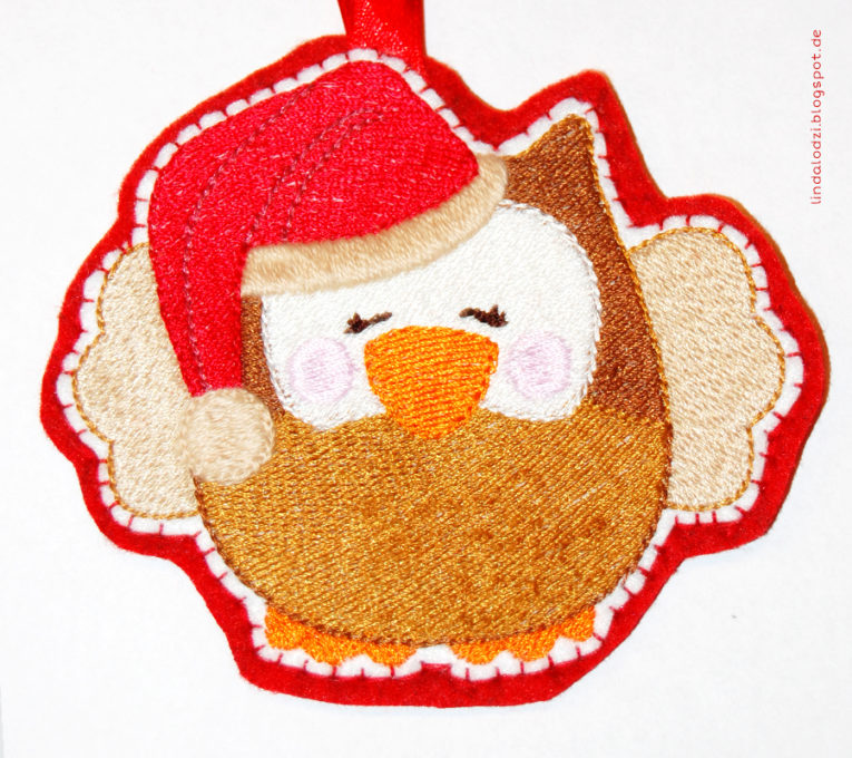 Stickmotiv Eule "KULLA" mit Weihnachtsmütze – Beispiel