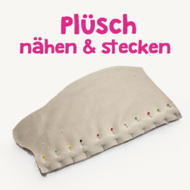 Plüsch stecken und nähen