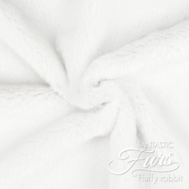 Kunstpelz weiß Meterware – 12 mm Fluffy Rabbit ✶ FANTASTIC Furs
