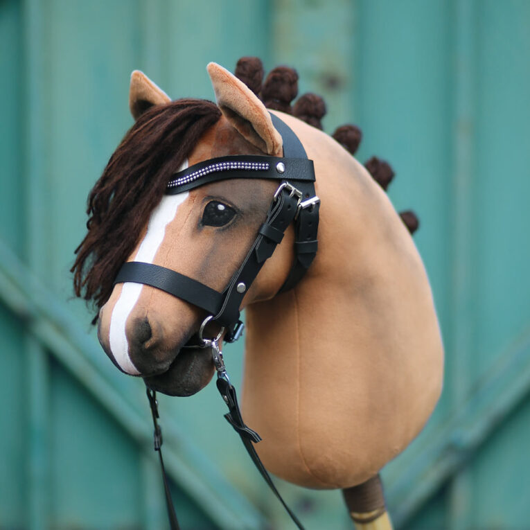 Hobby Horse Trense selber basteln mit Materialset und Leder in schwarz