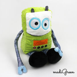 Schnittmuster Roboter „Guuni“ von madiGreen Schnittmuster Roboter "Guuni" von madiGreen