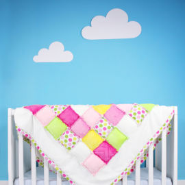 <a href="https://www.kullaloo.de/patchworkdecke-naehen-rag-puff-quilt-naehanleitung-teil-1/" target="_self">Rag Puff Quilt</a>