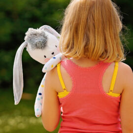 Schnittmuster Hase „MELLY“: Probenähergebnis von Mäusezähnchen Schnittmuster Hase "MELLY": Probenähergebnis von Mäusezähnchen