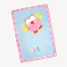 <a href="https://www.kullaloo.de/shop/naehanleitung-babydecke-eule-kulla/" target="_self">Babydecke Eule "KULLA"</a> Nähanleitung Babydecke Eule "KULLA"