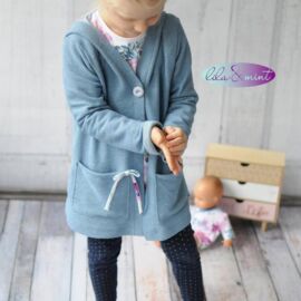 Schnittmuster Cardigan „CHILLY“: Probenähergebnis von lila & mint Schnittmuster Cardigan "CHILLY": Probenähergebnis von lila & mint