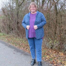 Schnittmuster Cardigan „CHILLY“: Probenähergebnis von Stine strickt Schnittmuster Cardigan "CHILLY": Probenähergebnis von Stine strickt