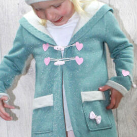 Schnittmuster Cardigan „CHILLY“: Probenähergebnis von Zwoaherzala Schnittmuster Cardigan "CHILLY": Probenähergebnis von Zwoaherzala