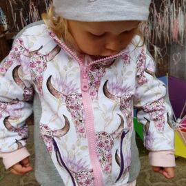 SEWwhat? byGraziela Special Edition: Probenähergebnis von Niahh im Wunderland